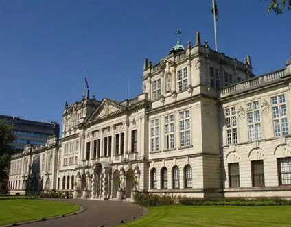 武汉理工大学英国威尔士大学